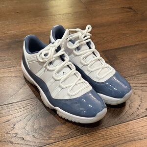 Jordan Retro 11 Diffuse Blue Sneakers